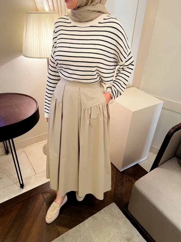 Lili Skirt Beige