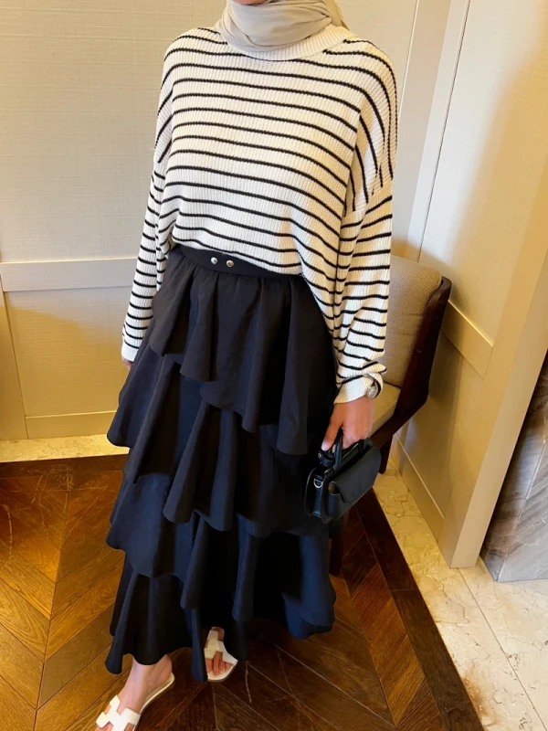 Mili Skirt Black